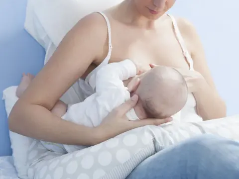 Co może jeść karmiąca mama w pierwszych tygodniach?