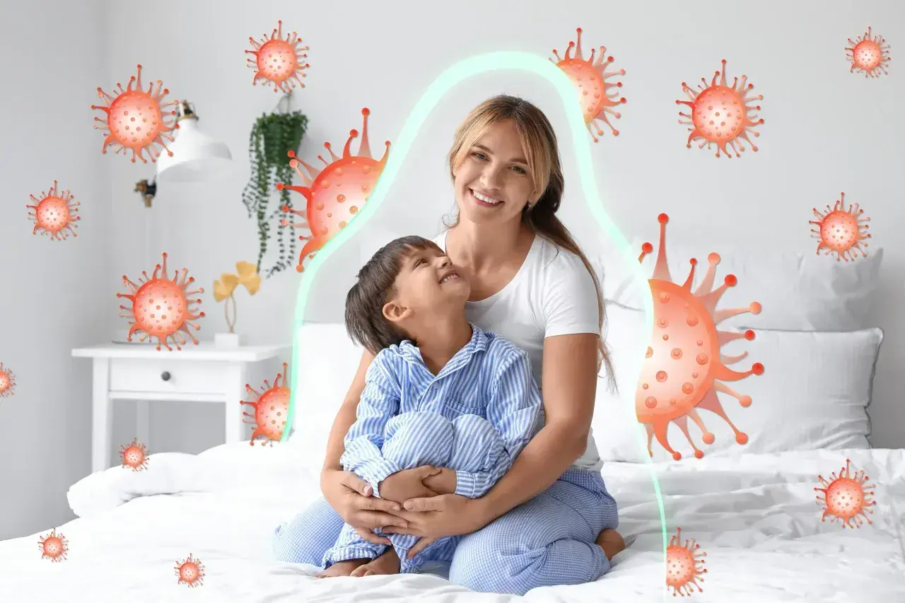 Mama tuli dziecko, gdy dopada go duszący kaszel u dziecka w nocy. Jak pomóc? Otacza ich tarcza ochronna przed wirusami.